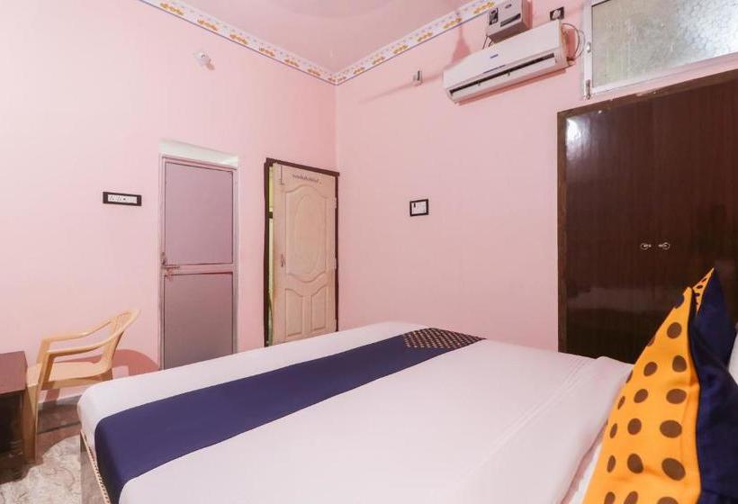 هتل Spot On 61644  Kumar Kripa