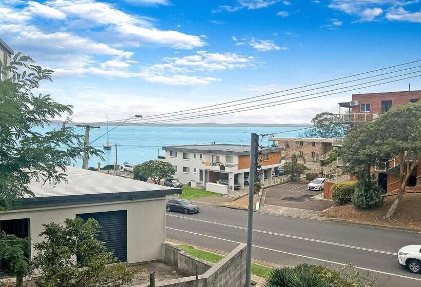 Northward Unit 1 1 2 Magnus St Nelson Bay