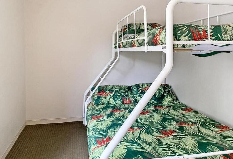 Northward Unit 1 1 2 Magnus St Nelson Bay