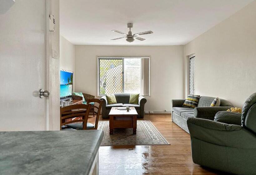 Northward Unit 1 1 2 Magnus St Nelson Bay