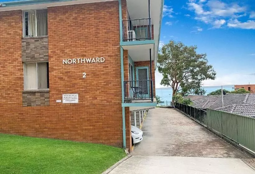 Northward Unit 1 1 2 Magnus St Nelson Bay
