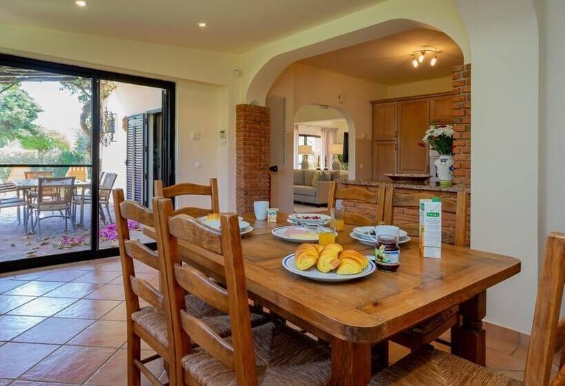 Villa Brisas Vale De Lobo