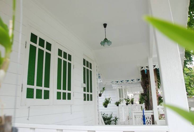 בית מלון כפרי Baan Luang Harn Guesthouse