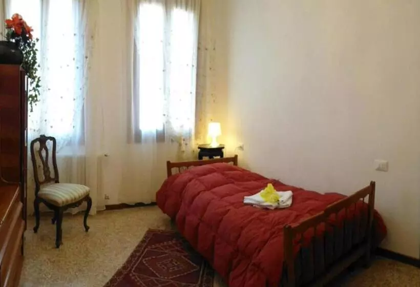 هتل B&b Exclusive