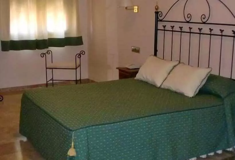 Hotel Sierra De Quesada