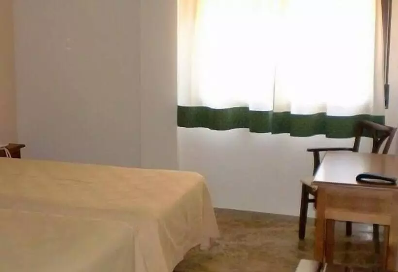 Hotel Sierra De Quesada