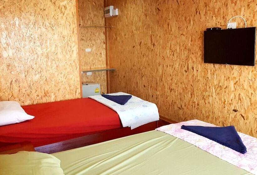 호텔 Tamarind Guesthouse