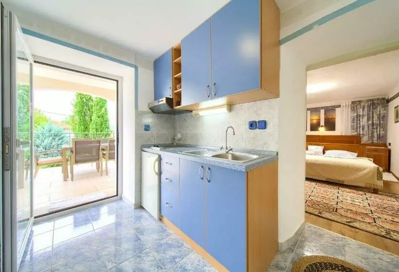 House Maria