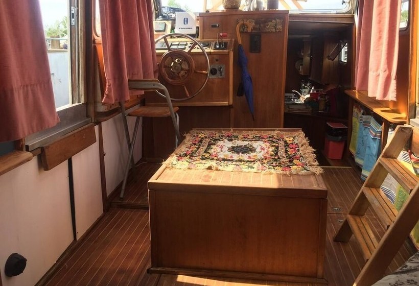 بنسيون Bateau Croisière Bohème Au Calme