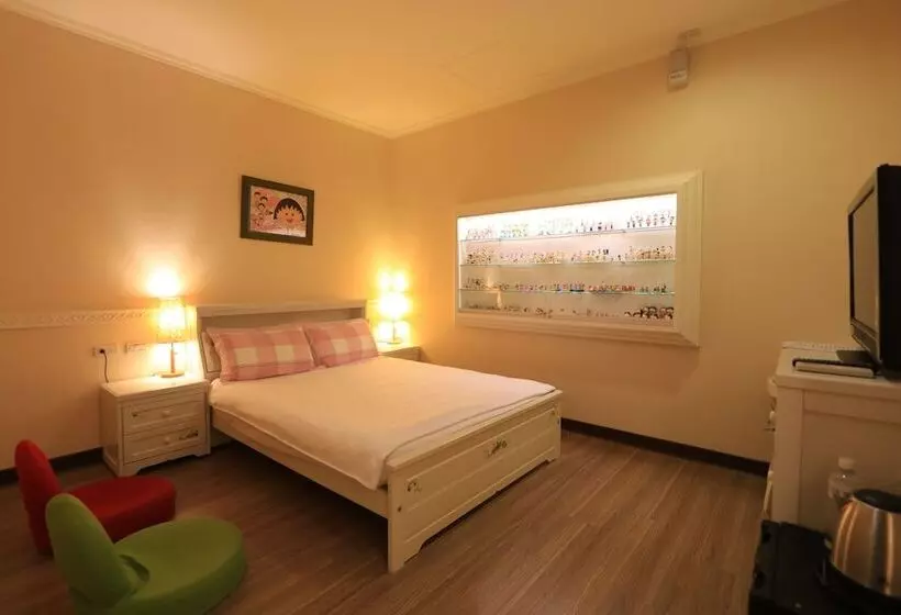 پانسیون Doll House Lodge