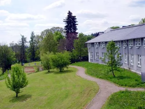 Hotelli Schloss Eyba Mit Gastehaus