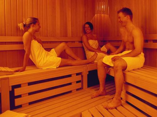 Отель Schloss Eyba Mit Gastehaus