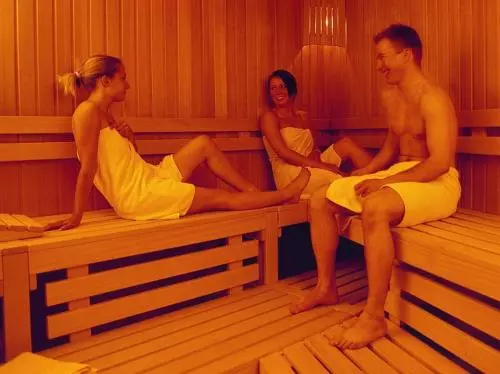 Hotelli Schloss Eyba Mit Gastehaus