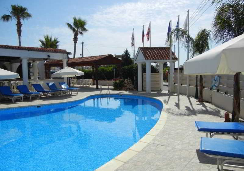 هتل روستایی Tsialis Hotel Apartments