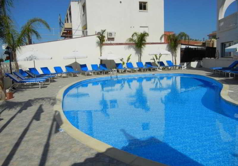 هتل روستایی Tsialis Hotel Apartments