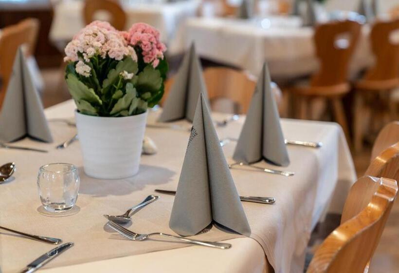 Hotell Gasthof Zum Stern