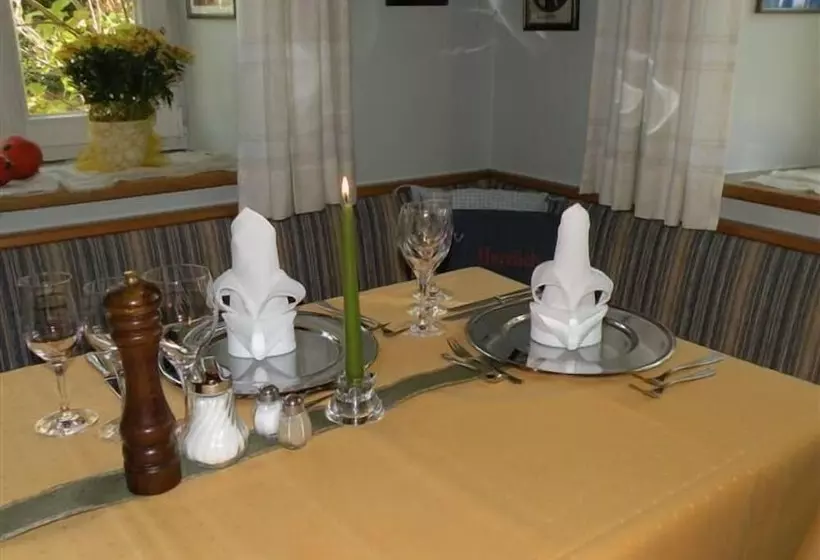 Hotelli Gasthof Zum Stern