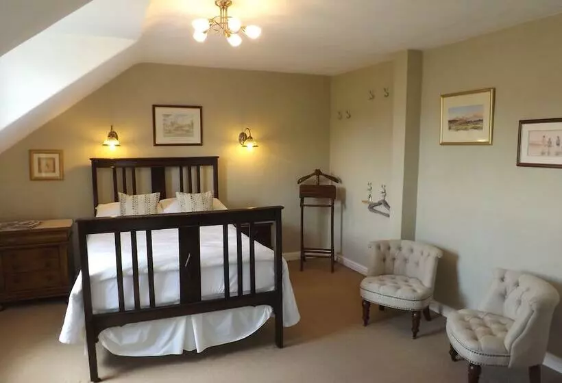 ホテル Wynnstay House