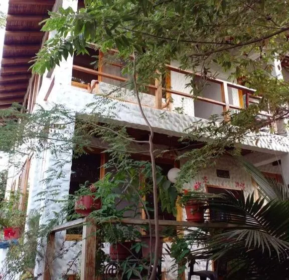 ベッドアンドブレックファースト Elysium