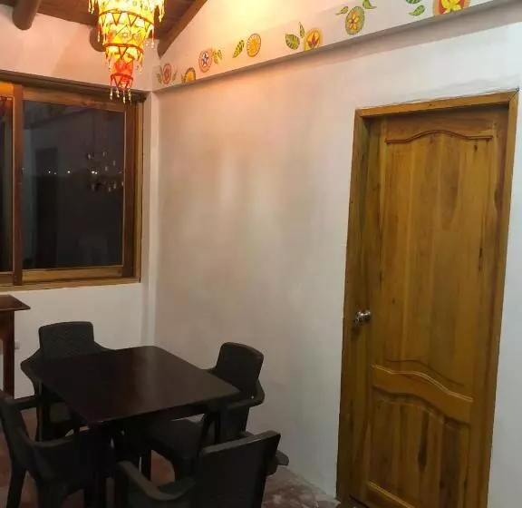 ベッドアンドブレックファースト Elysium