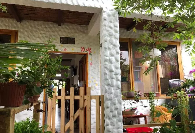 ベッドアンドブレックファースト Elysium