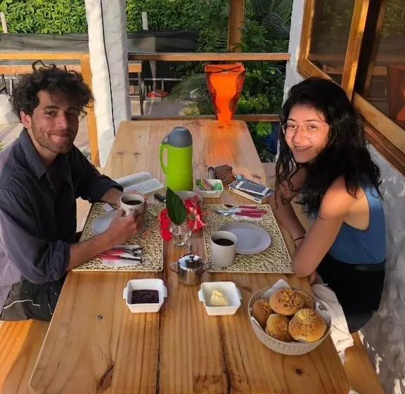 ベッドアンドブレックファースト Elysium