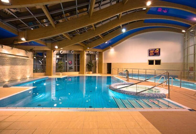 בית מלון כפרי Alga Baltic Resort