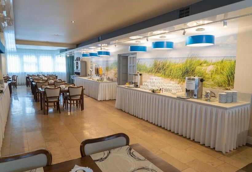 בית מלון כפרי Alga Baltic Resort