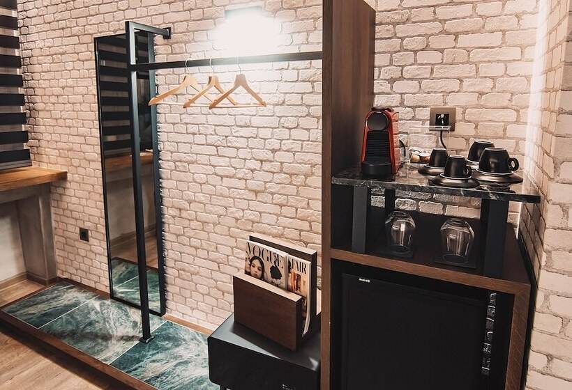 Project 3 Urban Chic