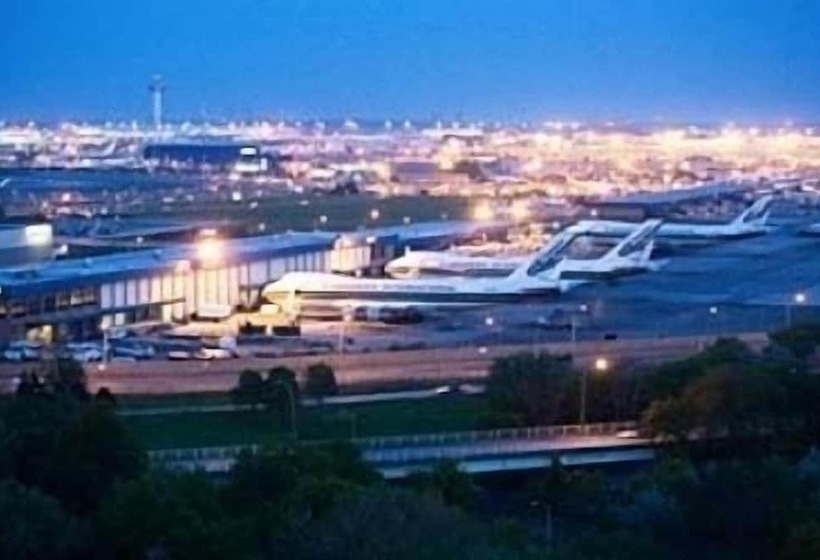 فندق Doubletree By Hilton New York Jfk Airport