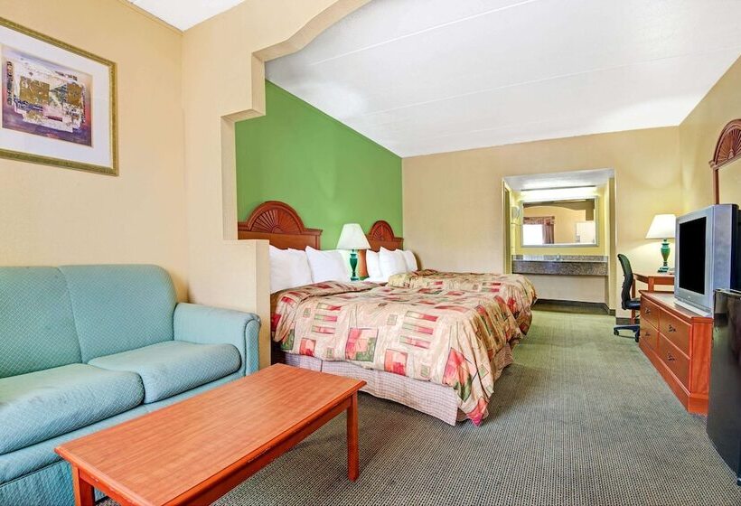 فندق Super 8 By Wyndham Nashville Near Downtown / I40