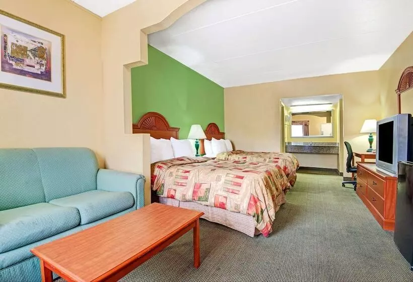 هتل Super 8 By Wyndham Nashville Near Downtown / I40