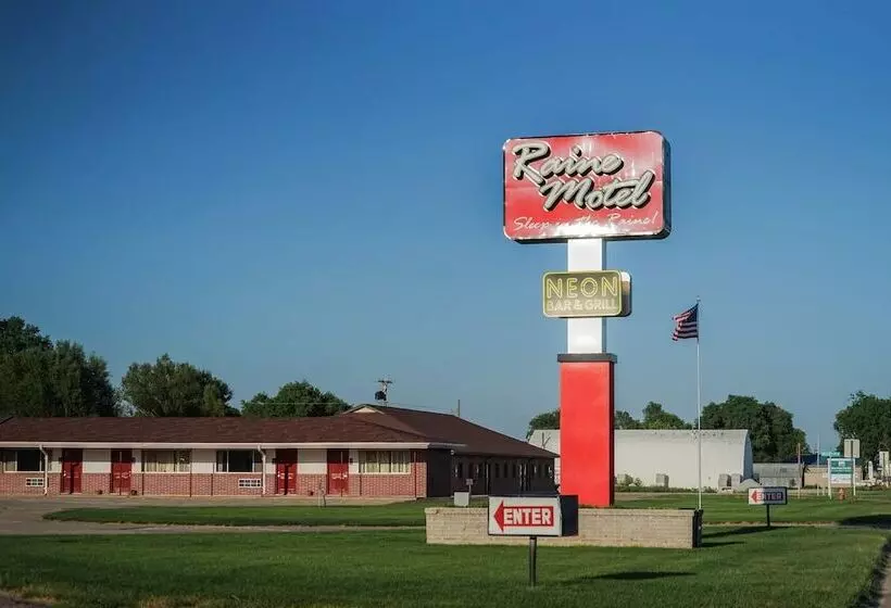 Raine Motel