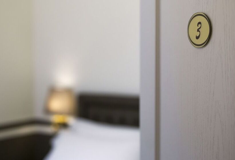 پانسیون Residenza Molinari Suite