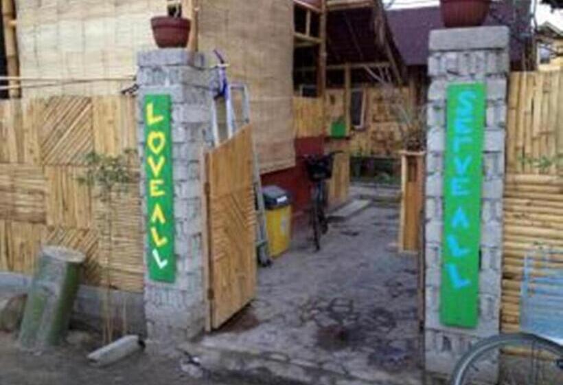 Отель Little Woodstock Homestay