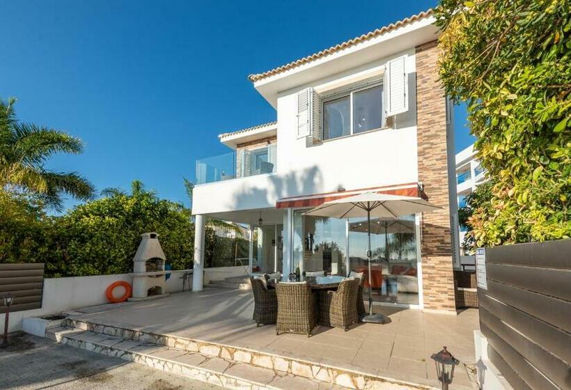 Villa Laguna Sunrise By Ezoria Villas