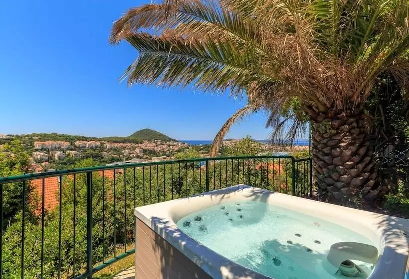 Villa Isanda