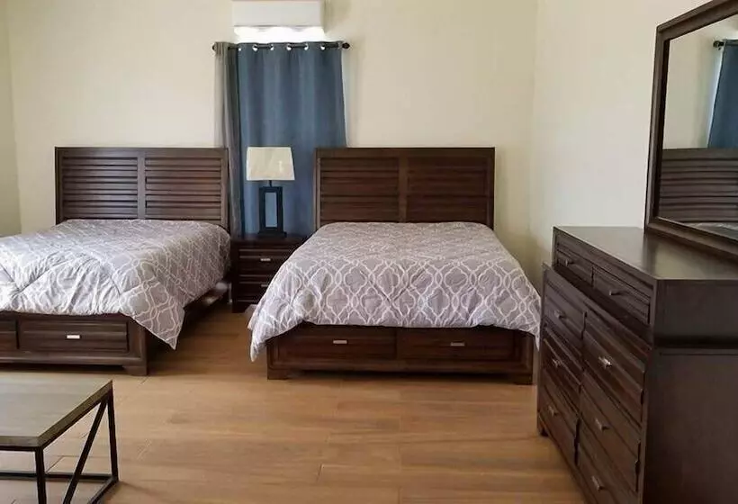 ペンション Villa Corsua