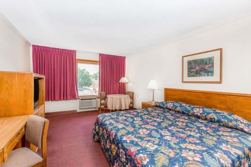 בית מלון כפרי Knights Inn & Suites South Sioux City