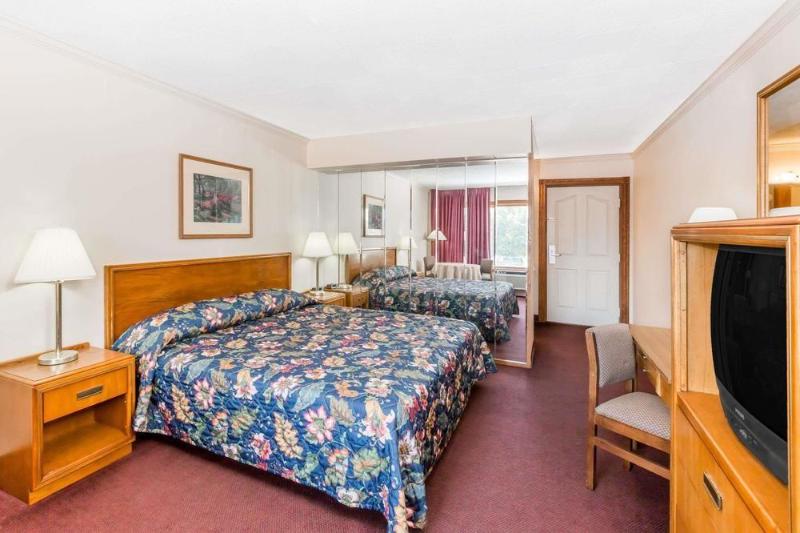 בית מלון כפרי Knights Inn & Suites South Sioux City