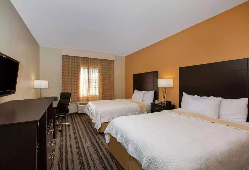 호텔 La Quinta Inn By Wyndham Lincoln