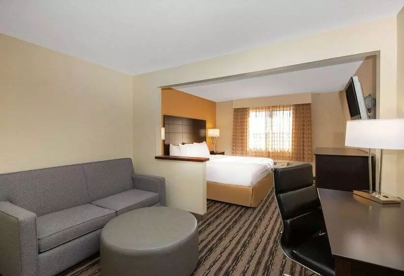 호텔 La Quinta Inn By Wyndham Lincoln