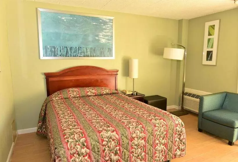 هتل Red Carpet Inn