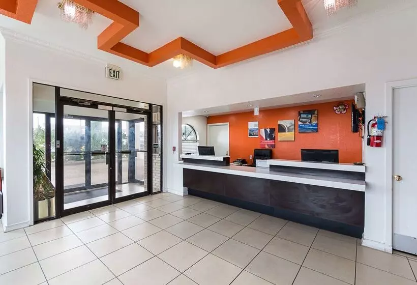 Motel 6san Antonio, Tx  Fiesta Trails