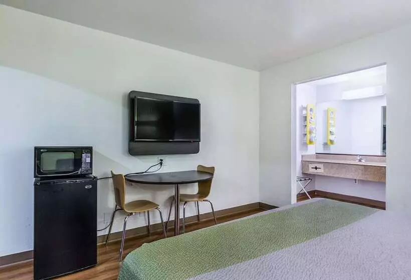 Motel 6 San Marcos, Tx  North