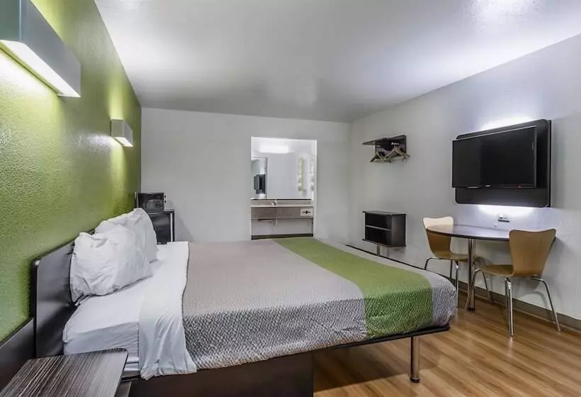 Motel 6 San Marcos, Tx  North