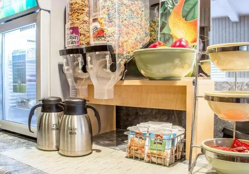 Курорт Quality Inn & Suites Safford