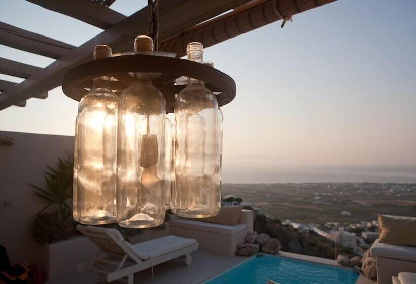 Art Villa Exogonia Santorini