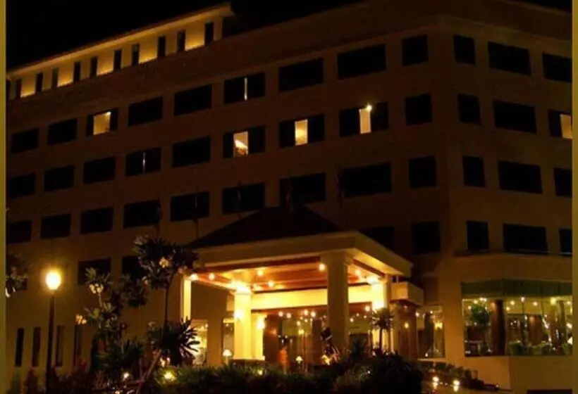 ホテル Sri Uthong Grand