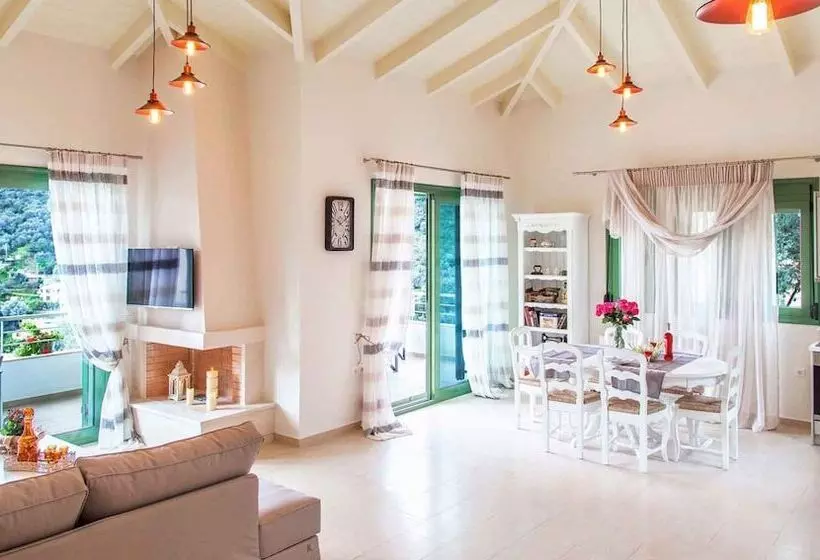 Ktima Aniforeli Luxury Villas